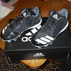 Adidas Icon baseball cleats